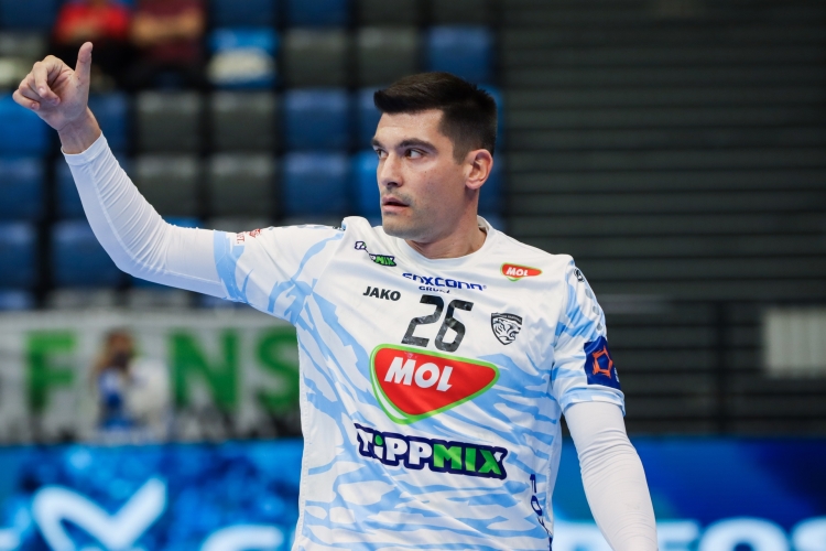 Sima Tatabánya-siker a Sesvete otthonában